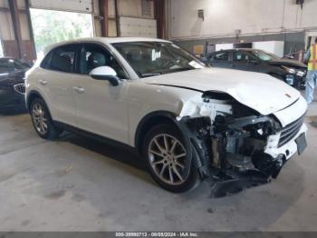  Salvage Porsche Cayenne