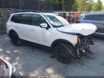  Salvage Kia Telluride