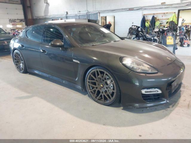  Salvage Porsche Panamera