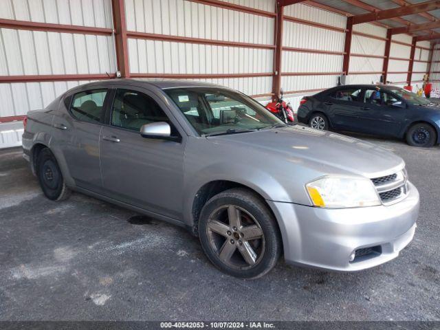  Salvage Dodge Avenger