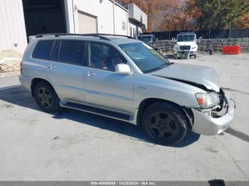  Salvage Toyota Highlander