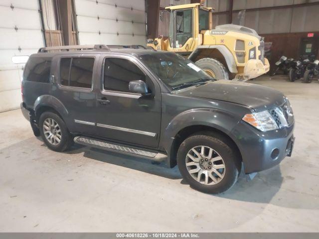  Salvage Nissan Pathfinder