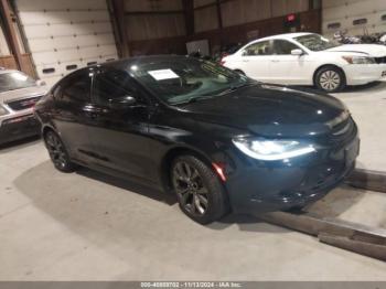  Salvage Chrysler 200