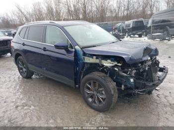  Salvage Volkswagen Tiguan