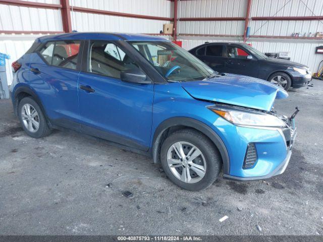  Salvage Nissan Kicks