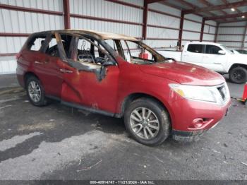  Salvage Nissan Pathfinder