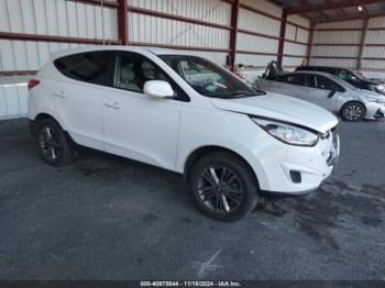  Salvage Hyundai TUCSON