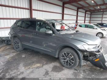  Salvage Volkswagen Tiguan