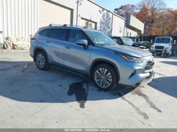  Salvage Toyota Highlander