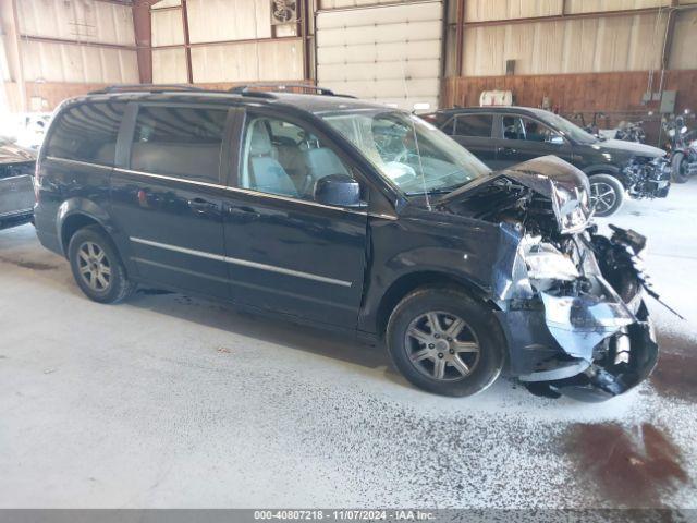  Salvage Chrysler Town & Country