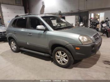  Salvage Hyundai TUCSON