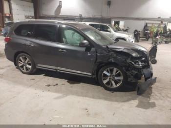  Salvage Nissan Pathfinder