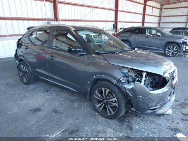  Salvage Nissan Kicks