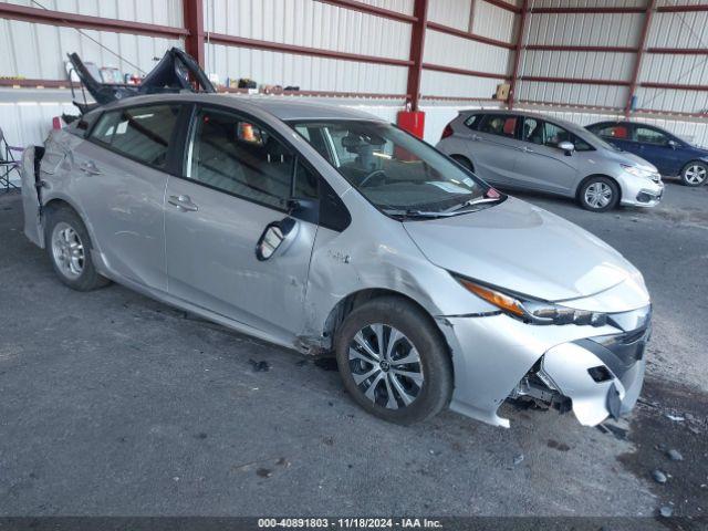  Salvage Toyota Prius Prime