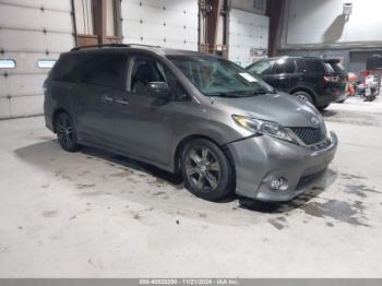  Salvage Toyota Sienna