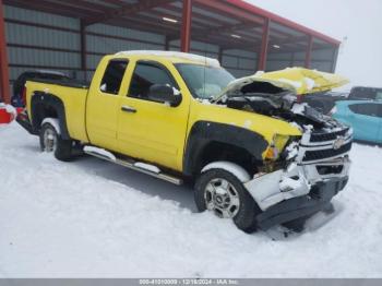  Salvage Chevrolet Silverado 2500