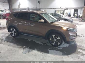  Salvage Hyundai TUCSON