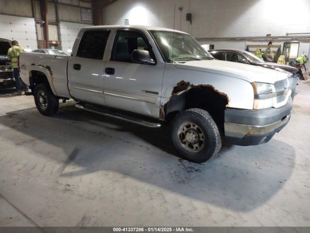  Salvage Chevrolet Silverado 2500