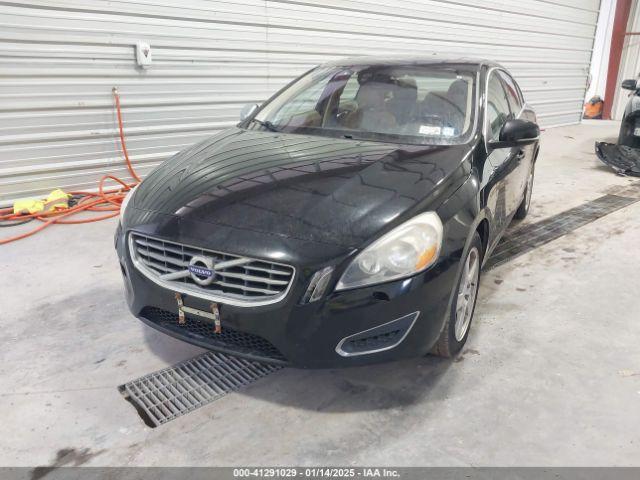  Salvage Volvo S60