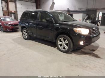  Salvage Toyota Highlander