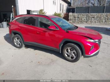  Salvage Hyundai TUCSON