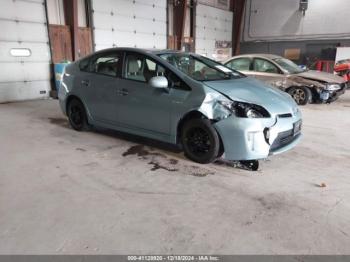  Salvage Toyota Prius