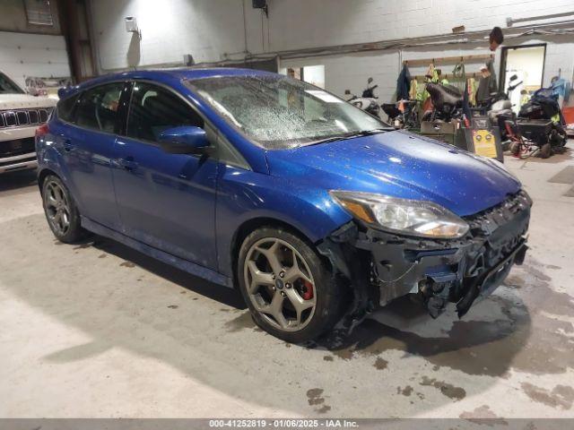  Salvage Ford Focus St