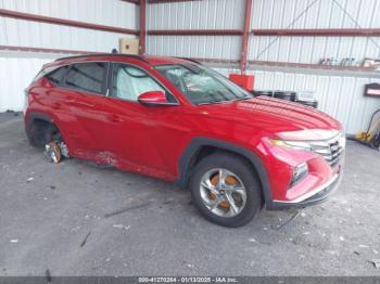  Salvage Hyundai TUCSON