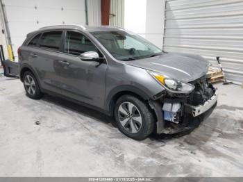  Salvage Kia Niro