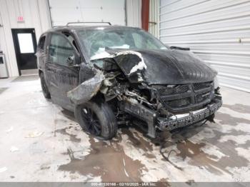  Salvage Dodge Grand Caravan