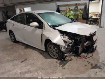  Salvage Toyota Prius