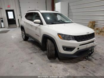  Salvage Jeep Compass