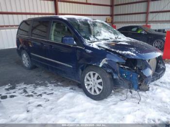  Salvage Chrysler Town & Country