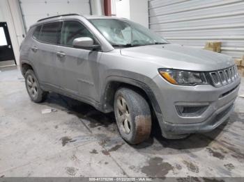  Salvage Jeep Compass