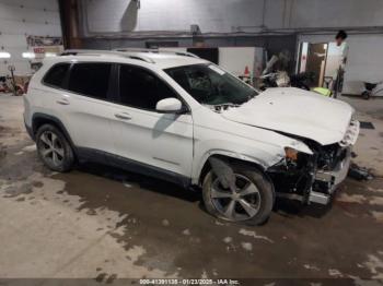  Salvage Jeep Cherokee