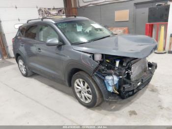  Salvage Hyundai TUCSON