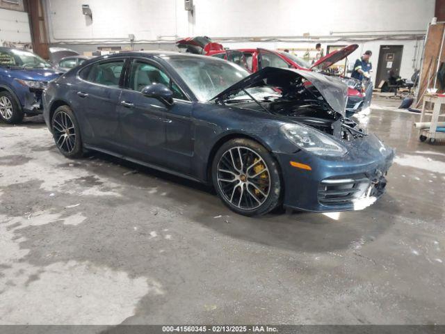  Salvage Porsche Panamera