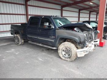  Salvage Chevrolet Silverado 2500