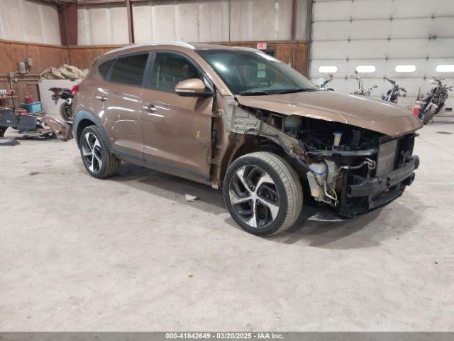  Salvage Hyundai TUCSON