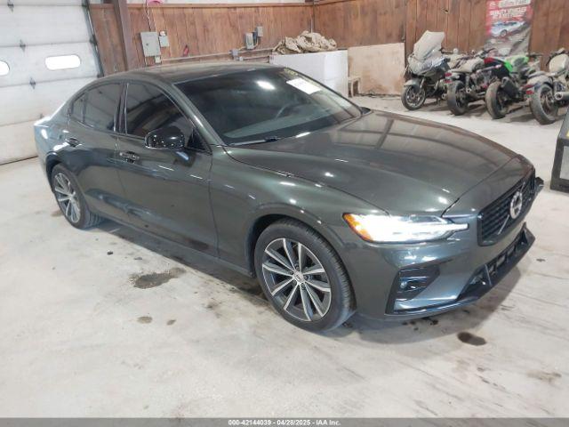  Salvage Volvo S60