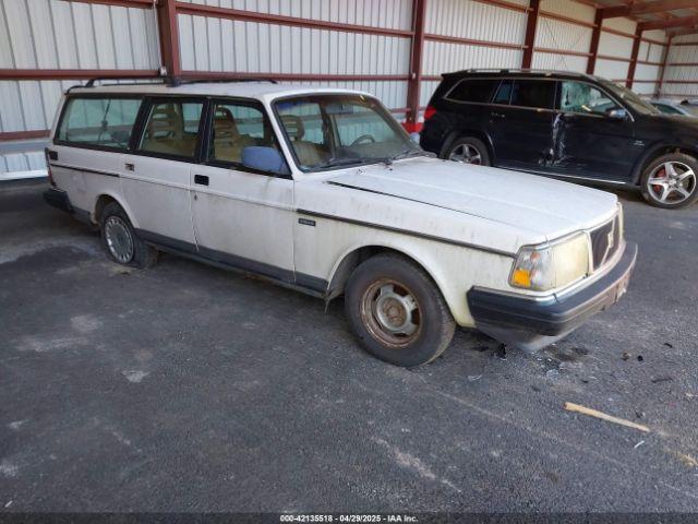  Salvage Volvo 240