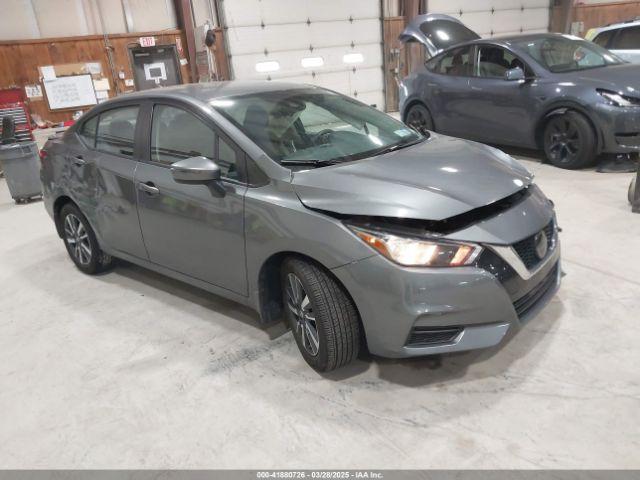  Salvage Nissan Versa