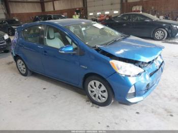  Salvage Toyota Prius c