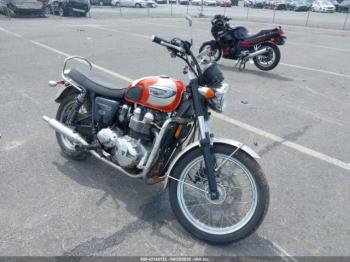  Salvage Triumph Motorcycle T100