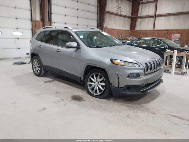  Salvage Jeep Cherokee