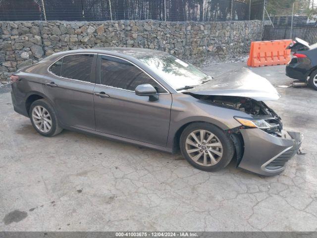  Salvage Toyota Camry