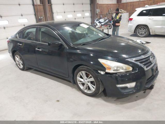  Salvage Nissan Altima