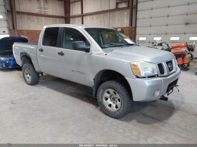  Salvage Nissan Titan