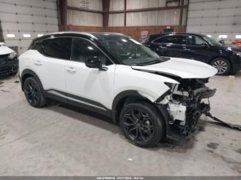  Salvage Nissan Kicks