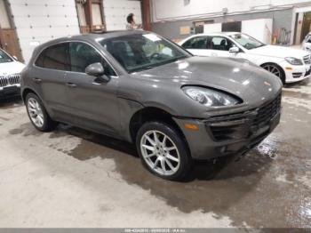  Salvage Porsche Macan